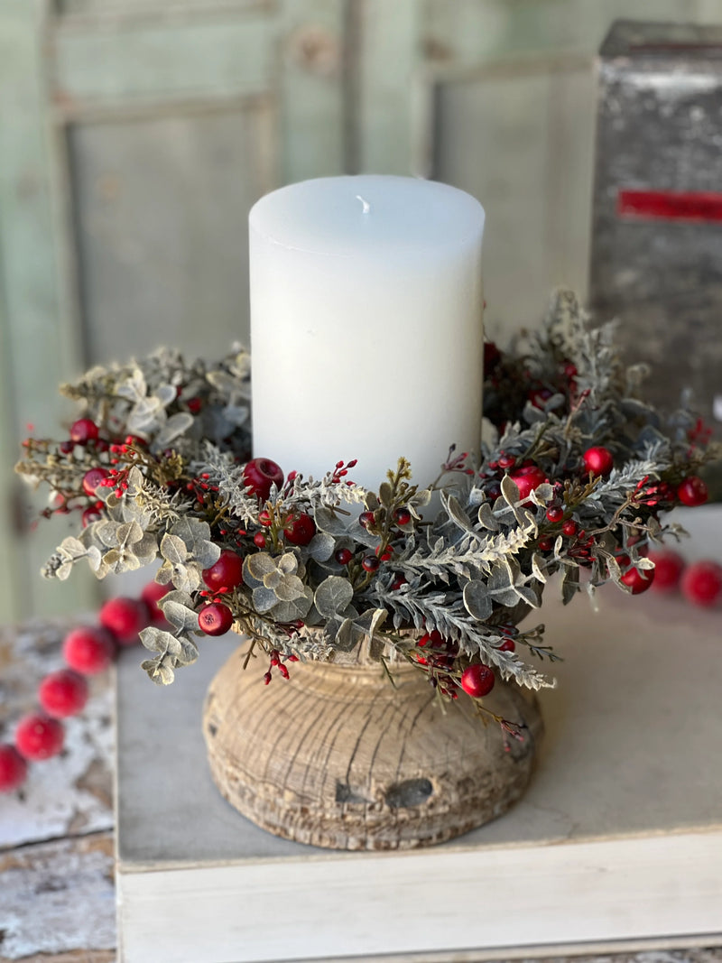 Cashel Berry Eucalyptus Candle Ring