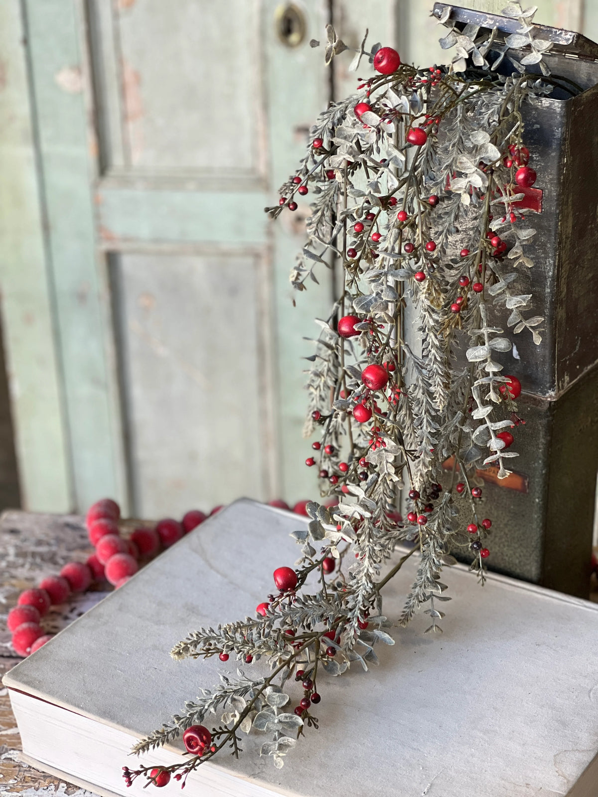 Cashel Berry Eucalyptus Hanging