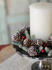 Icy Berries Cone Candle Ring