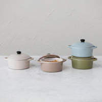 Stoneware Mini Baker with Lid