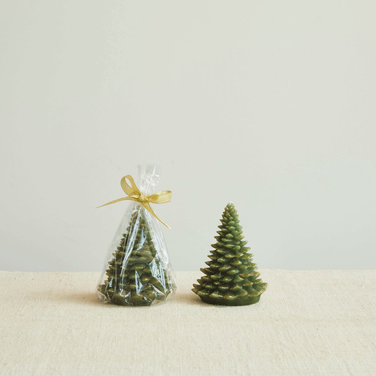 Round Tree candle